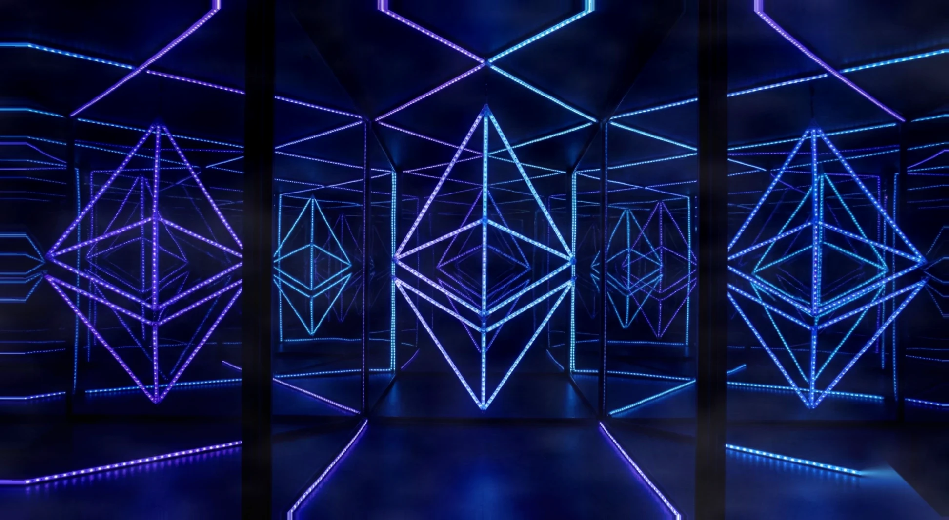 以太坊买家在2100美元关键支撑位集结，价格面临严峻考验