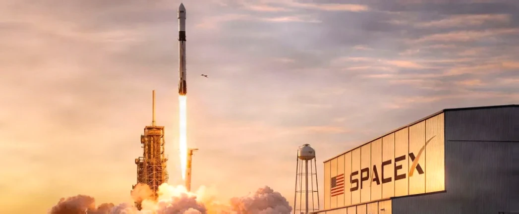 SpaceX再度发射Starlink卫星,估值逼近1.75万亿美元