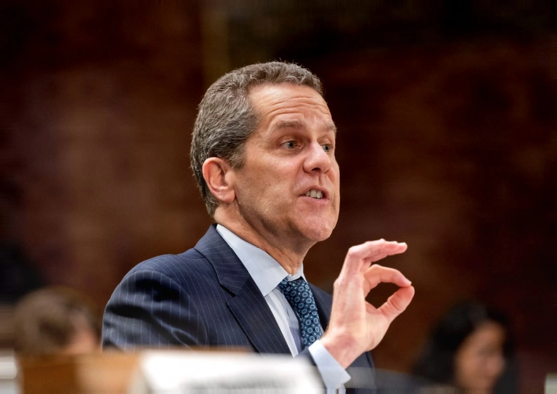 美联储巴尔警告稳定币可能对金融稳定构成风险